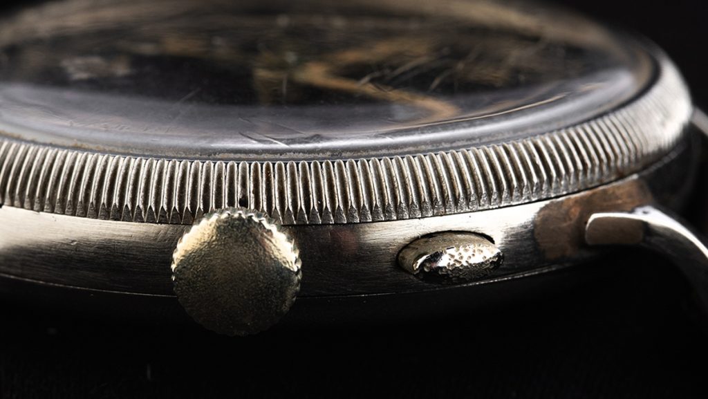 Monopusher eines Alpina Eindrücker Chronographen von 1942