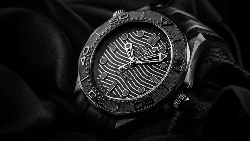 Komplett schwarze Uhr: Omega Seamaster Diver Black Black