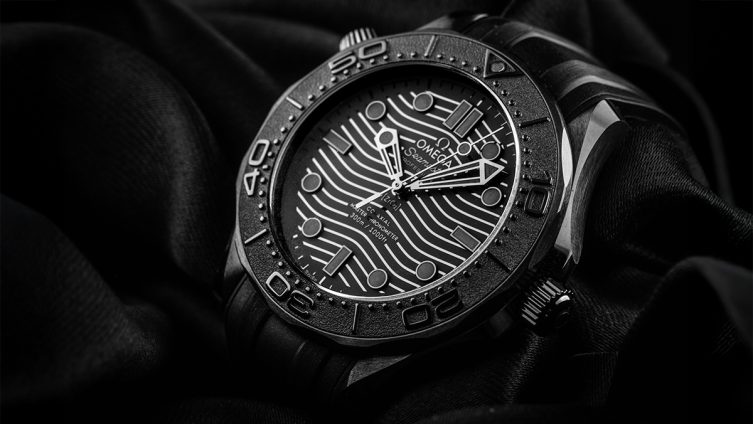 Komplett schwarze Uhr: Omega Seamaster Diver Black Black