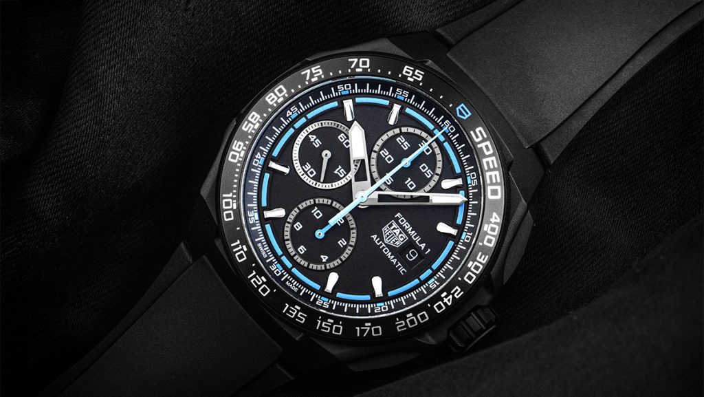 Zifferblatt der Tag Heuer Formula 1 mit blauen Highlights