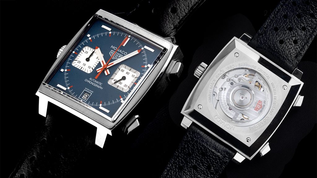 Ansicht vom Zifferblatt vorne und hinten der Tag Heuer Monaco Steve McQueen