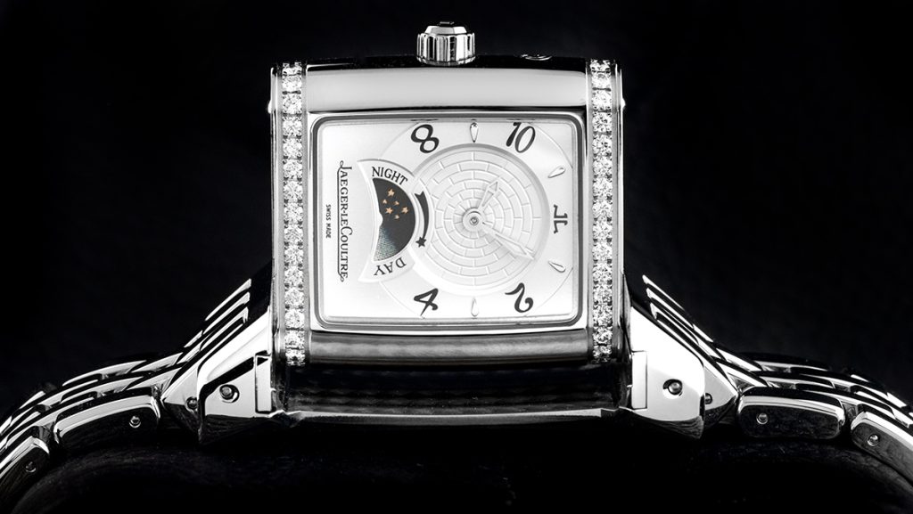 Jaeger-LeCoultre Reverso mit geöffnetem Zifferblatt mit Mondphase
