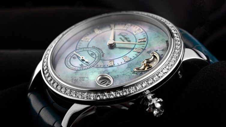 Glashütte Original PanoMaticLunar mit Diamanten und verziertem Zifferblatt