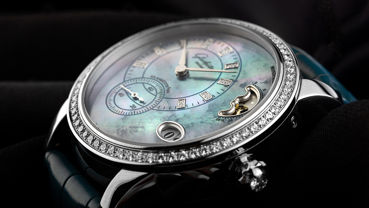 Glashütte Original PanoMaticLunar mit Diamanten und verziertem Zifferblatt
