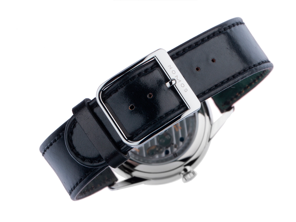 Nomos Glashütte Orion Neomatik - Edelstahl - Armand Leder - 40,5mm  
