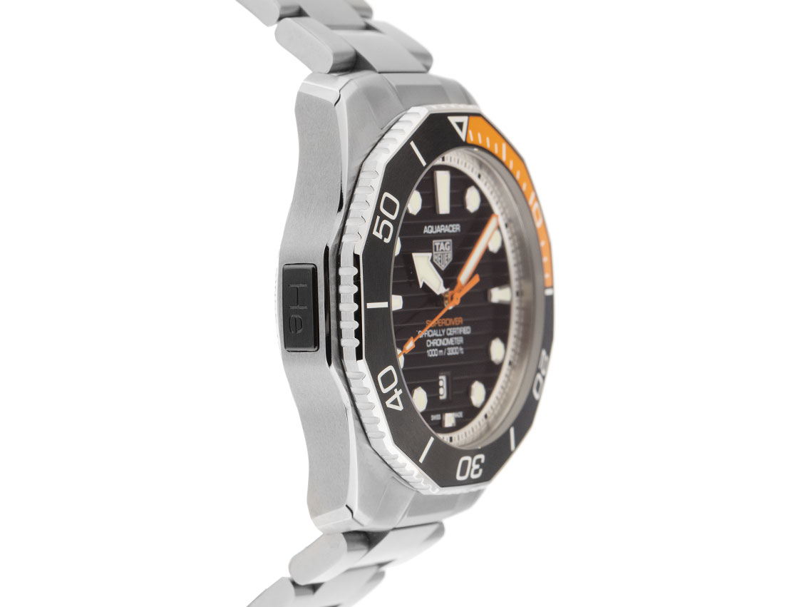 Tag Heuer Aquaracer Professional Superdiver Titan titanium Bracelet stainless steel 45mm unworn 10000076558 English Watch