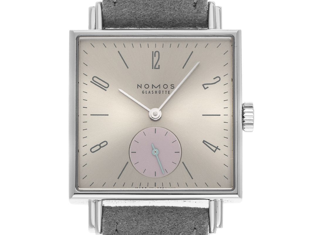 Nomos Glashütte Tetra Die Unerreichbare Edelstahl Armand Leder