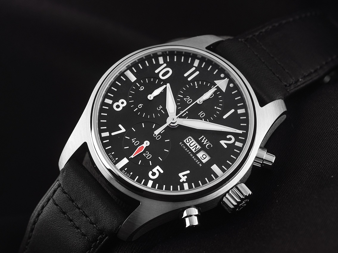 IWC Pilot´s Watch Chronograph stainless steel Bracelet leather