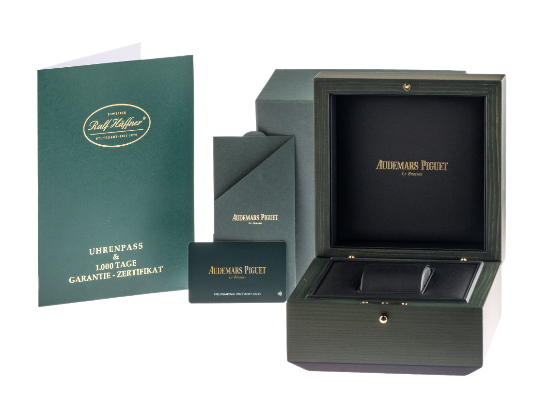 Audemars Piguet Code 11.59 - 18kt Weißgold - Armand Leder - 41mm  