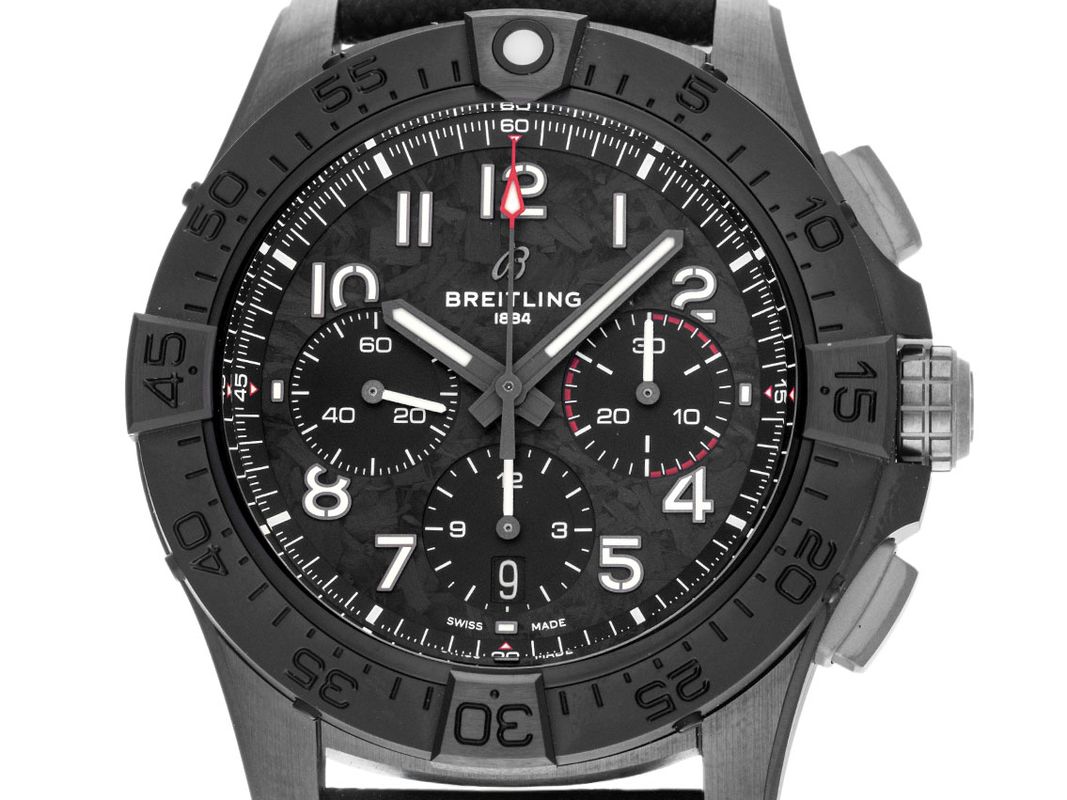 Breitling Avenger B01 Chronograph Night Mission Keramik Armand