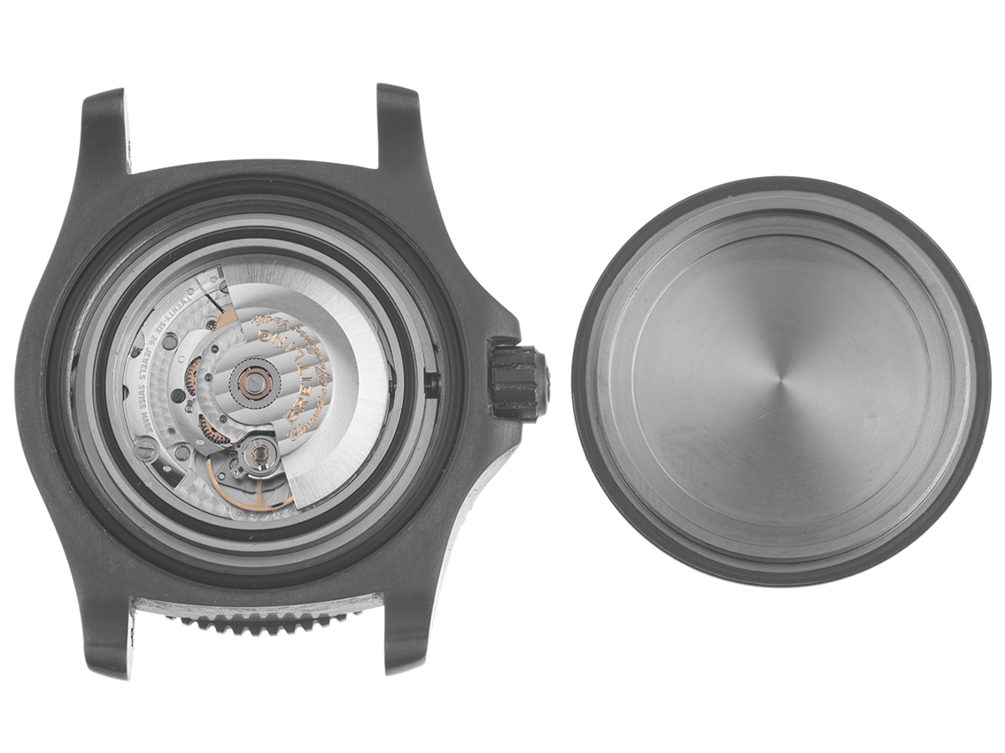 Breitling Superocean II - Stahl DLC Black - Armand Kautschuk 