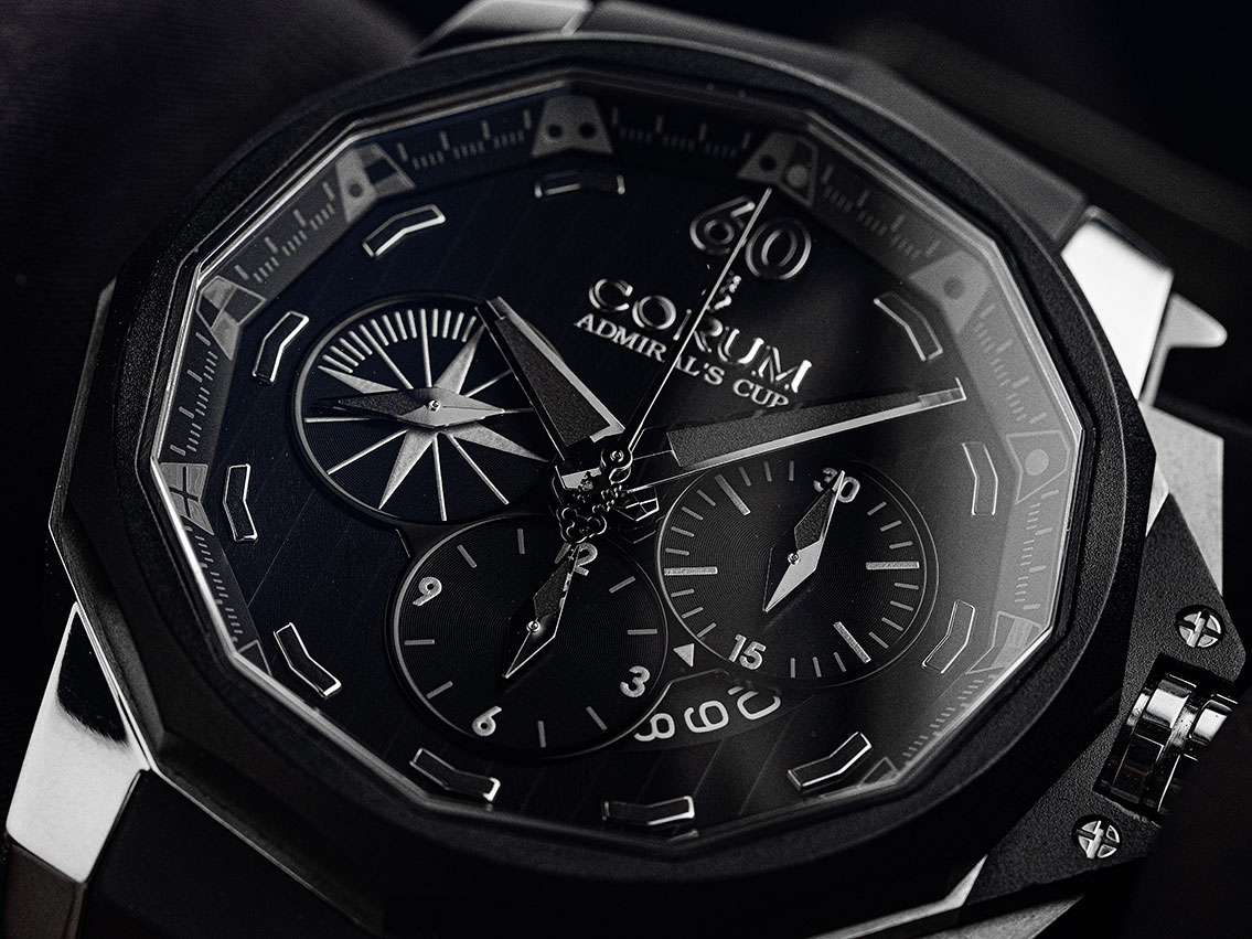 Corum Admirals Cup Black Titan Armand Kautschuk 48mm wie