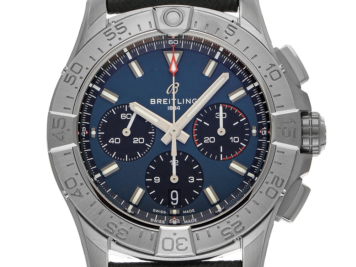 Breitling Avenger B01 Ref.AB0146101C1X1 2025 Full Set Ungetragen