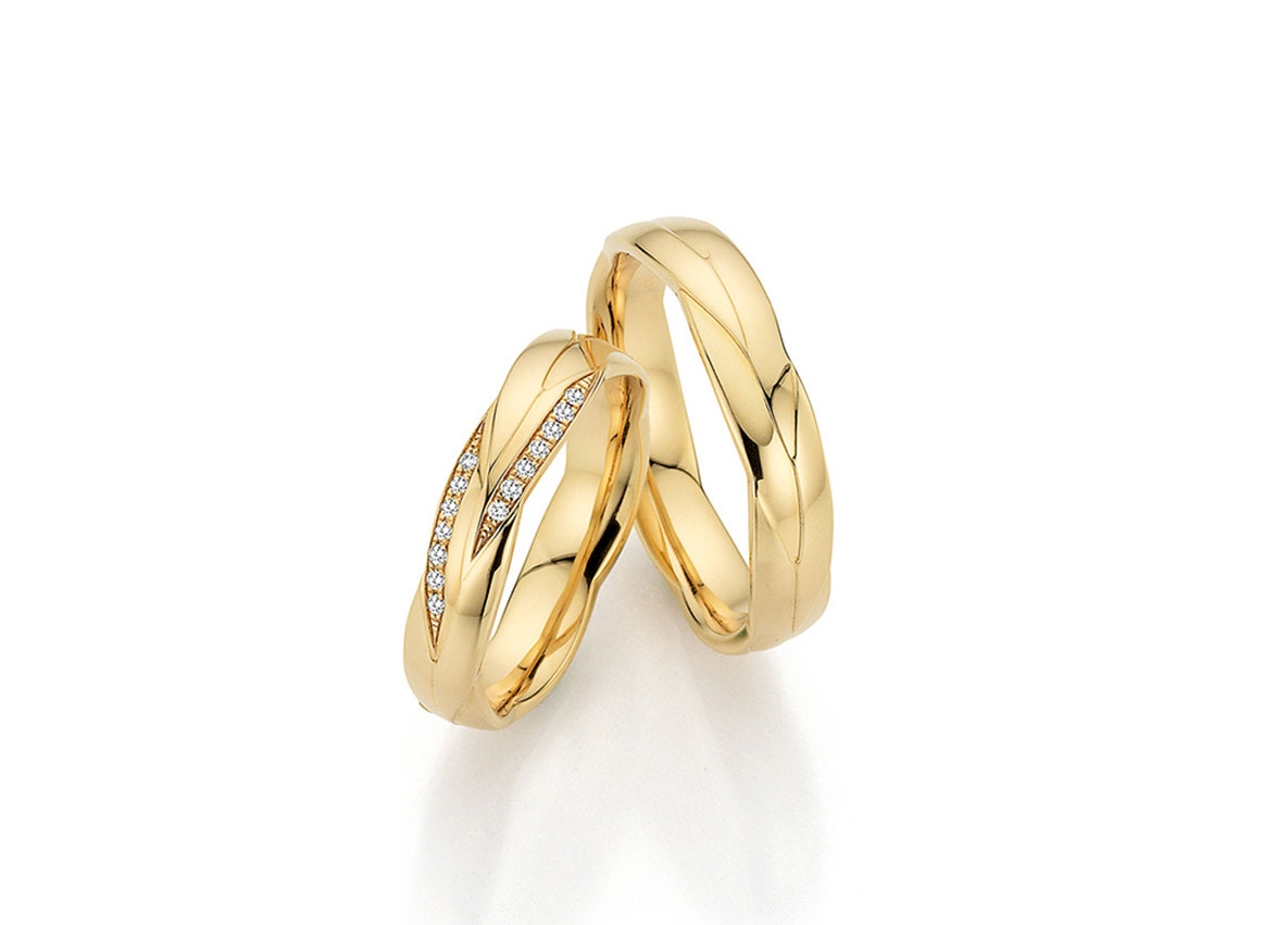 Fischer Trauringe 14kt Aprikotgold 16,3g Diamanten 0,07ct