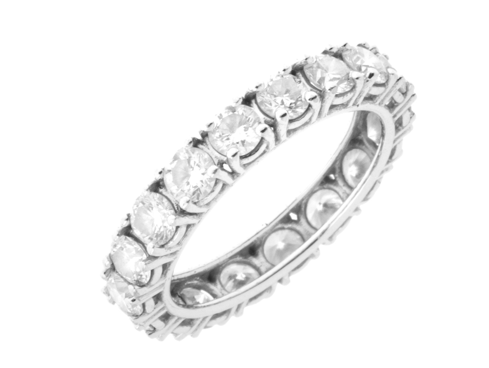 Ring Memorie 18kt Weißgold Diamanten 2,70ct 2,9g