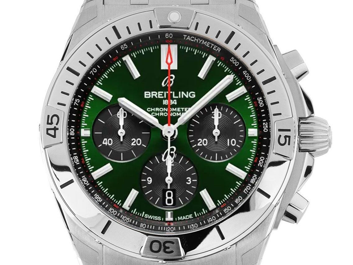 Breitling Chronomat B01 Green Dial Ref.AB0134101L1A1 2023 Full Set Ungetragen