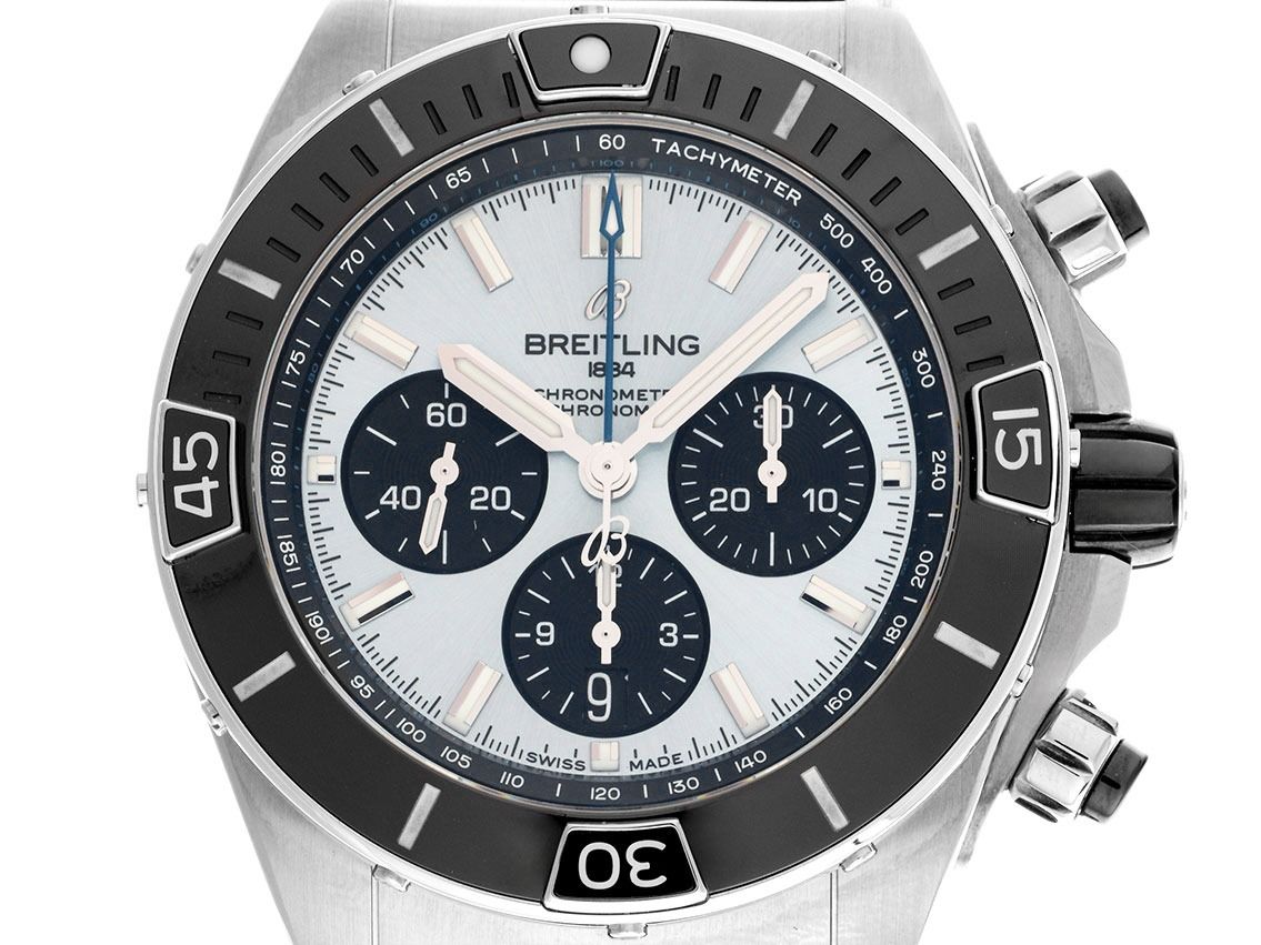 Breitling Super Chronomat B01 Ref.PB0136251C1S1 2025 Full Set Ungetragen