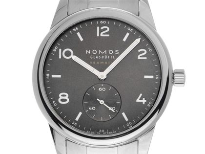 Nomos Glashütte Club Sport Neomatik Smoke Ref.764 2025 Full Set Neu