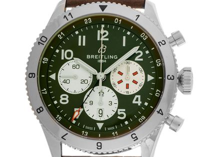 Breitling Super AVI B04 Curtiss Warhawk Ref.AB04452A1L1X1 2024 Full Set Ungetragen