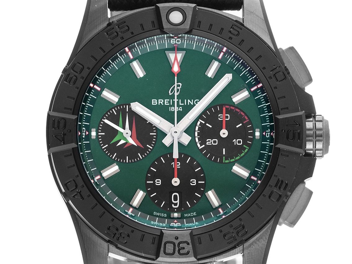 Breitling Avenger B01 Ref.SB01462A1L1X1 2025 Full Set Ungetragen