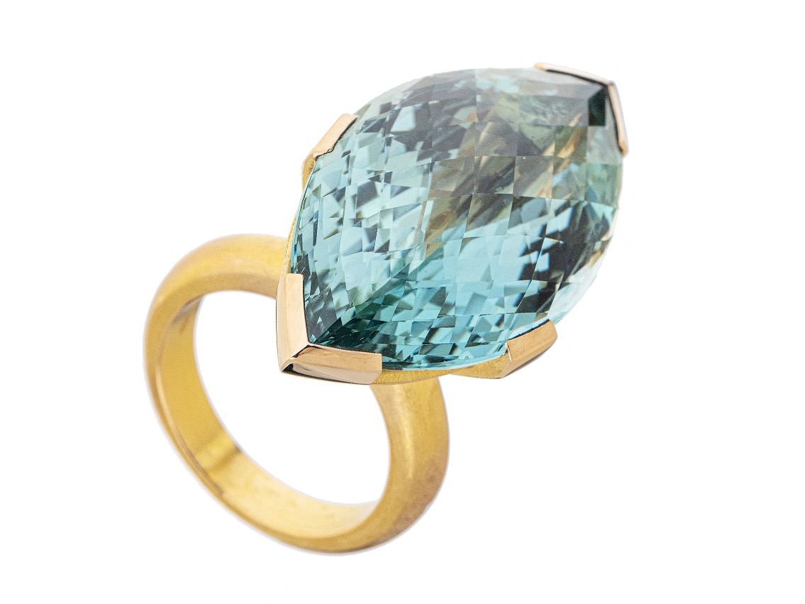 Günther Krauss Ring 18kt Gelbgold Aquamarin 70ct 42,9g 