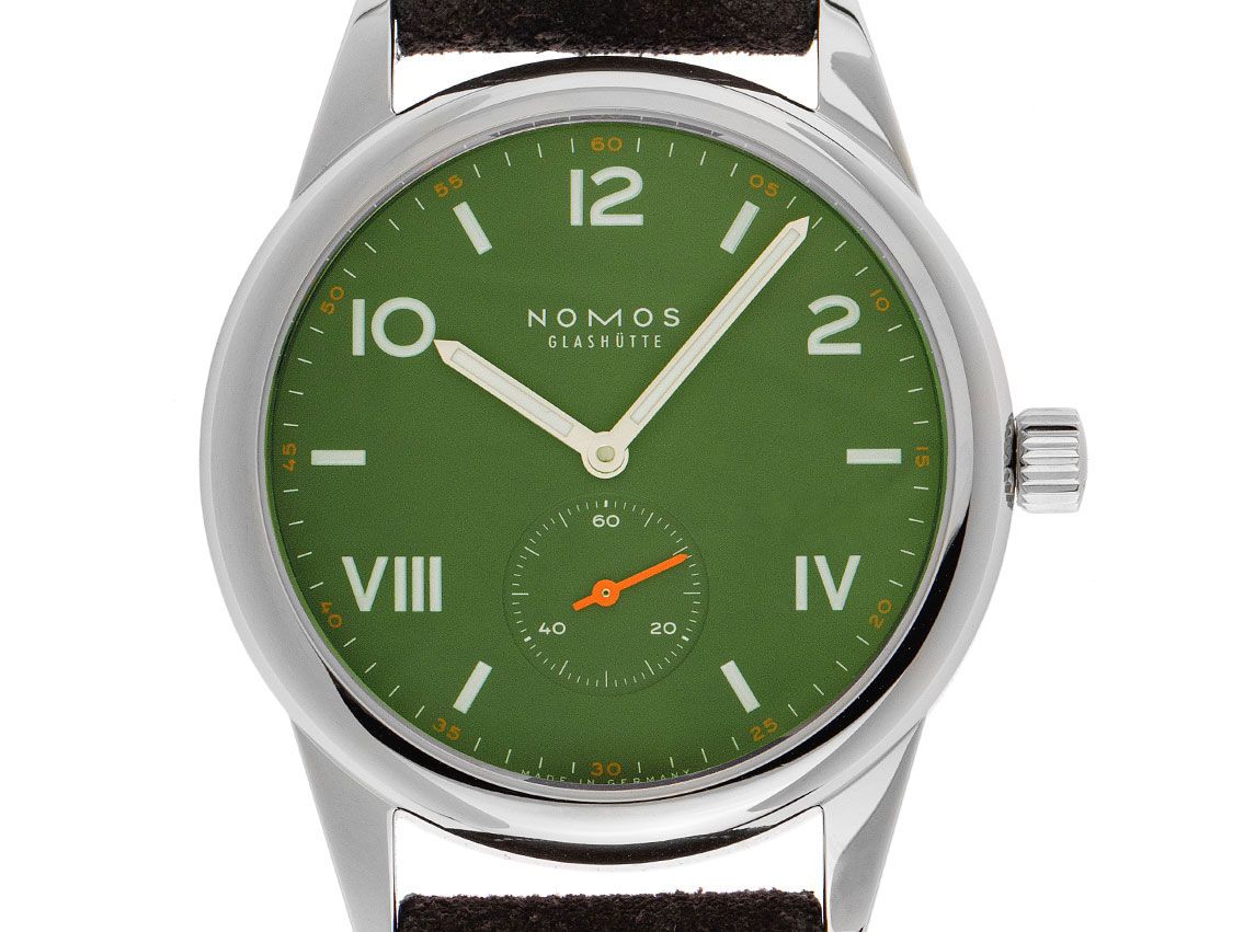 Nomos Glashütte Club Campus 38 All Olive Ref.707 Bj.2026 Full Set Neu