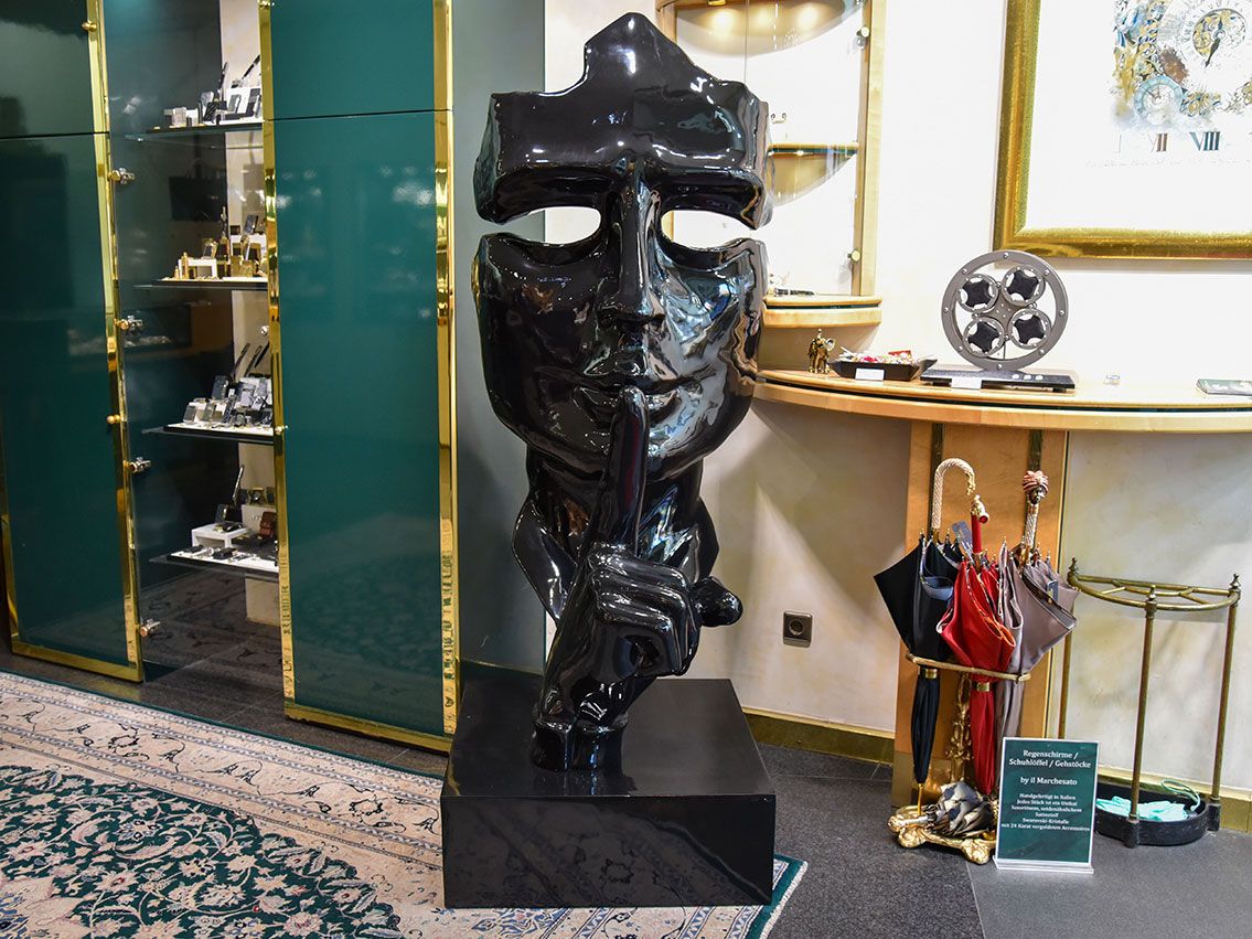 Pop Art Skulptur Visage Silence 190 x 90cm