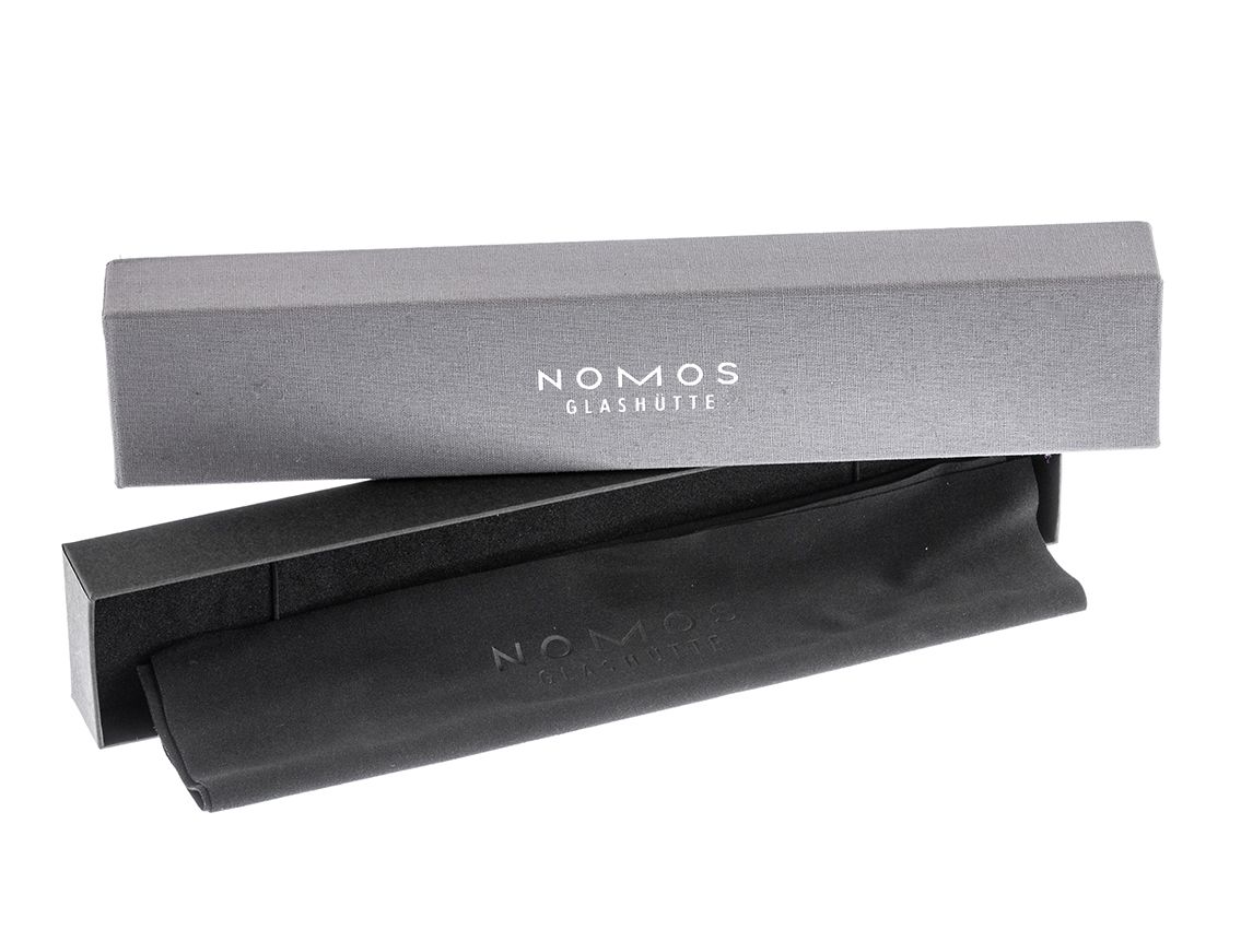 Nomos Reiseetui Grau Schwarz Neu