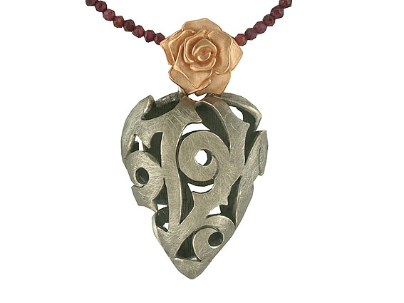 Drachenfels Anhänger "Rosenherz" Rhodolithpaveé Silber mit Granatkette Neu
