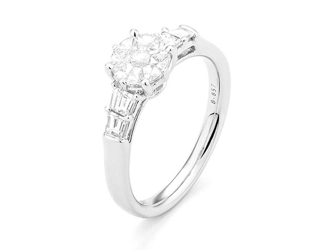 Facet Ring 18kt Weißgold Diamanten 0,85ct 4,4g