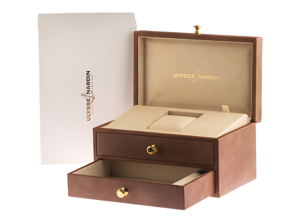 Ulysse Nardin Uhrenbox Leder Braun 210 x 130 x 110mm